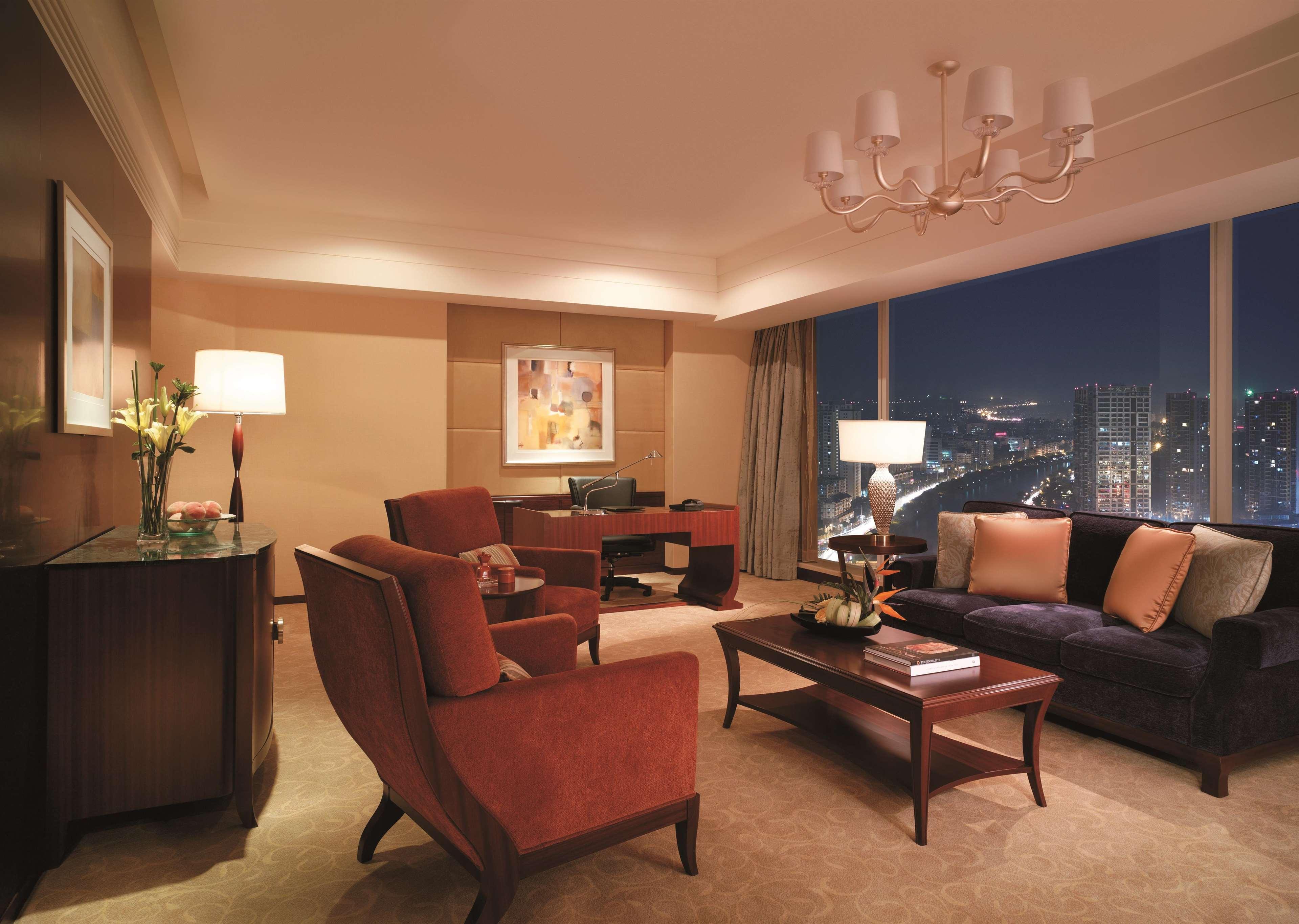 Hotel Shangri-la