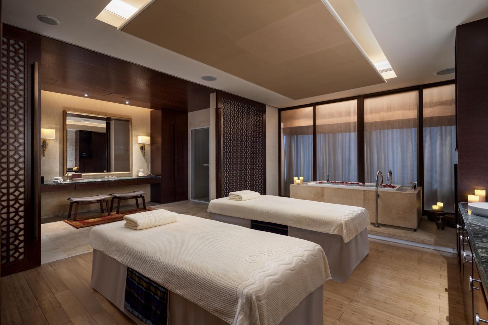 Shangri-la 5*